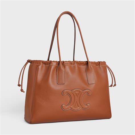 celine cabas drawstring cuir triomphe in smooth calfskin|Celine cabas drawstring review.